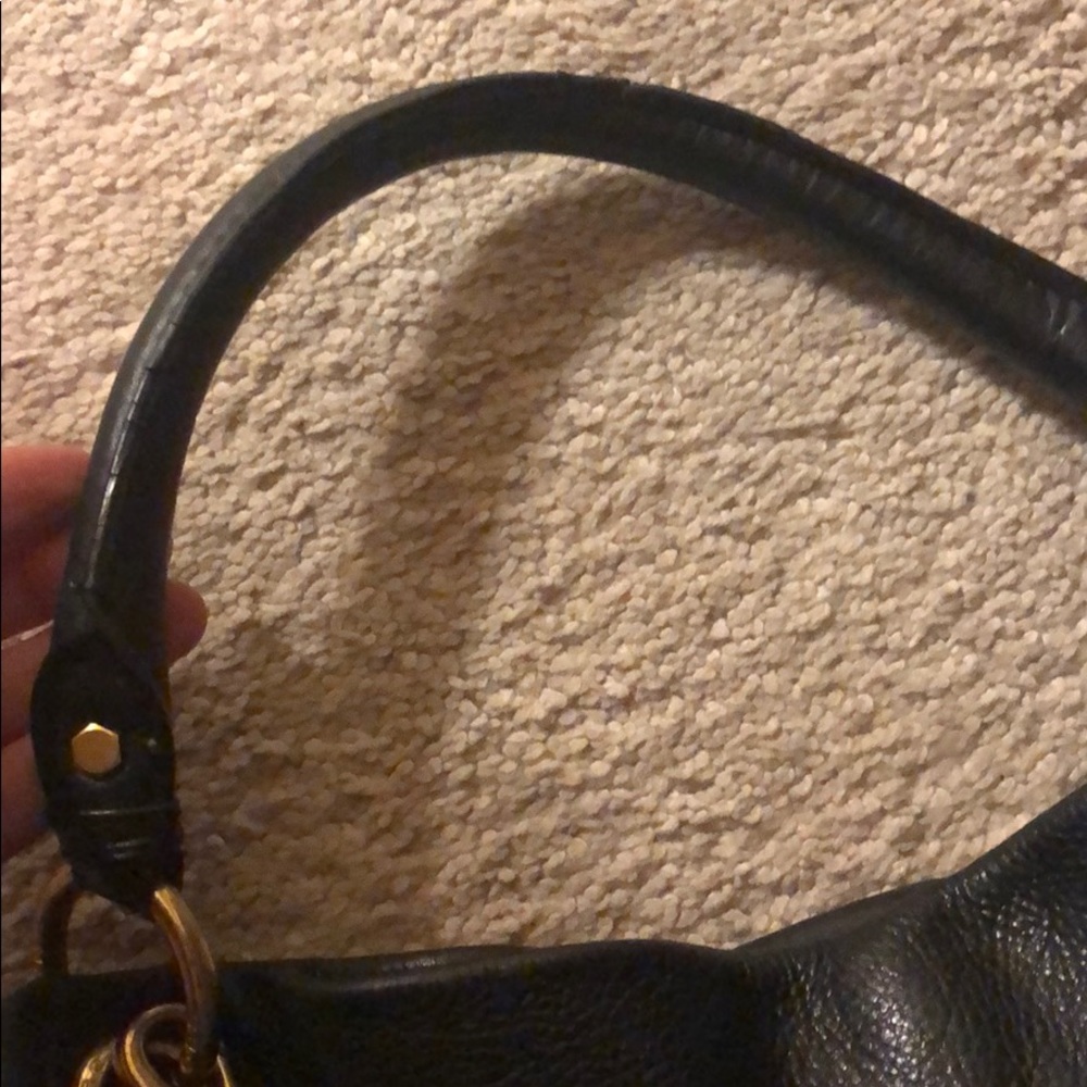 Classic Q Hillier Hobo in Black - Picture 8 of 8